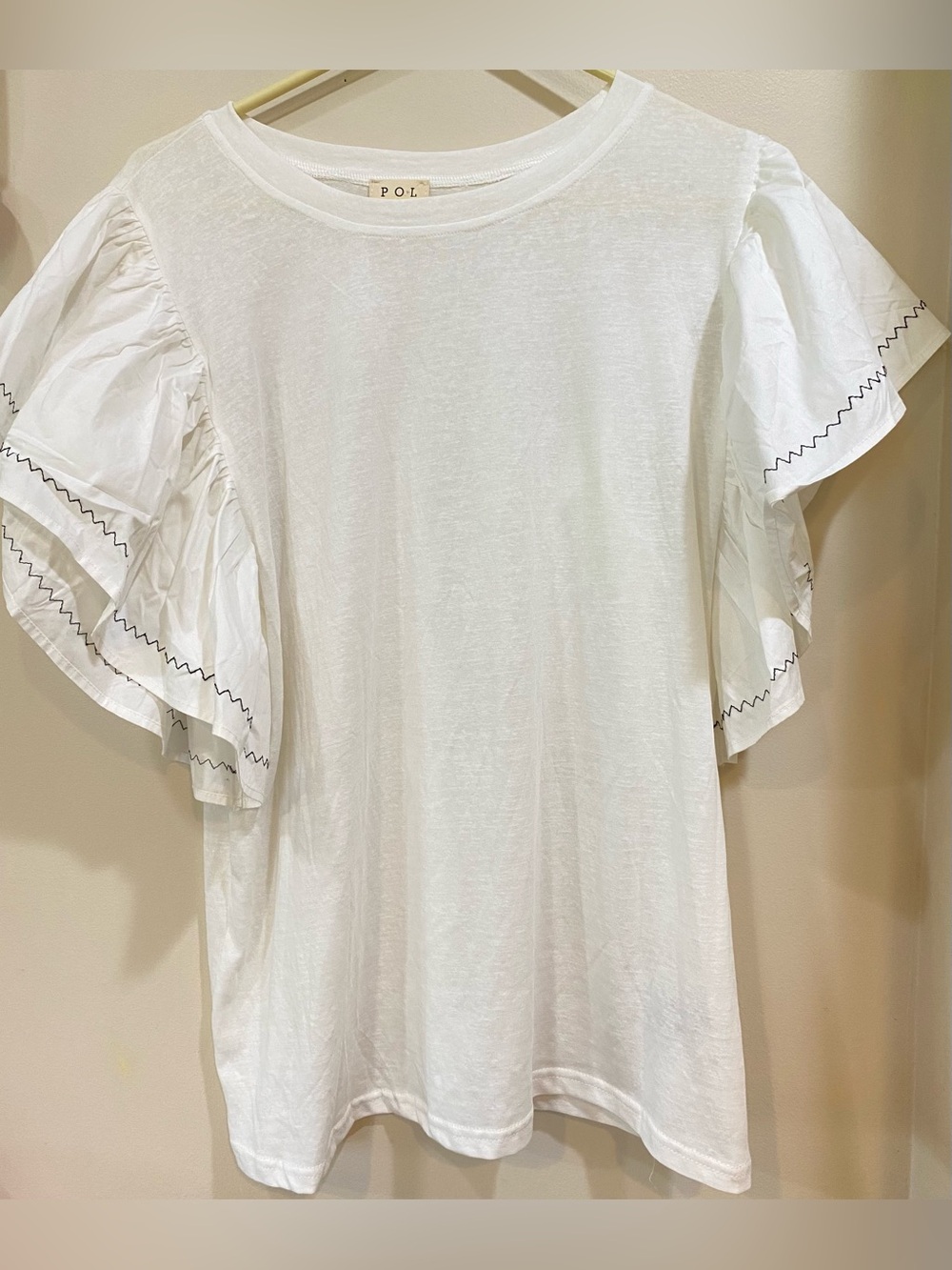 POL Short Sleeve Tee- Size Large. NWOT